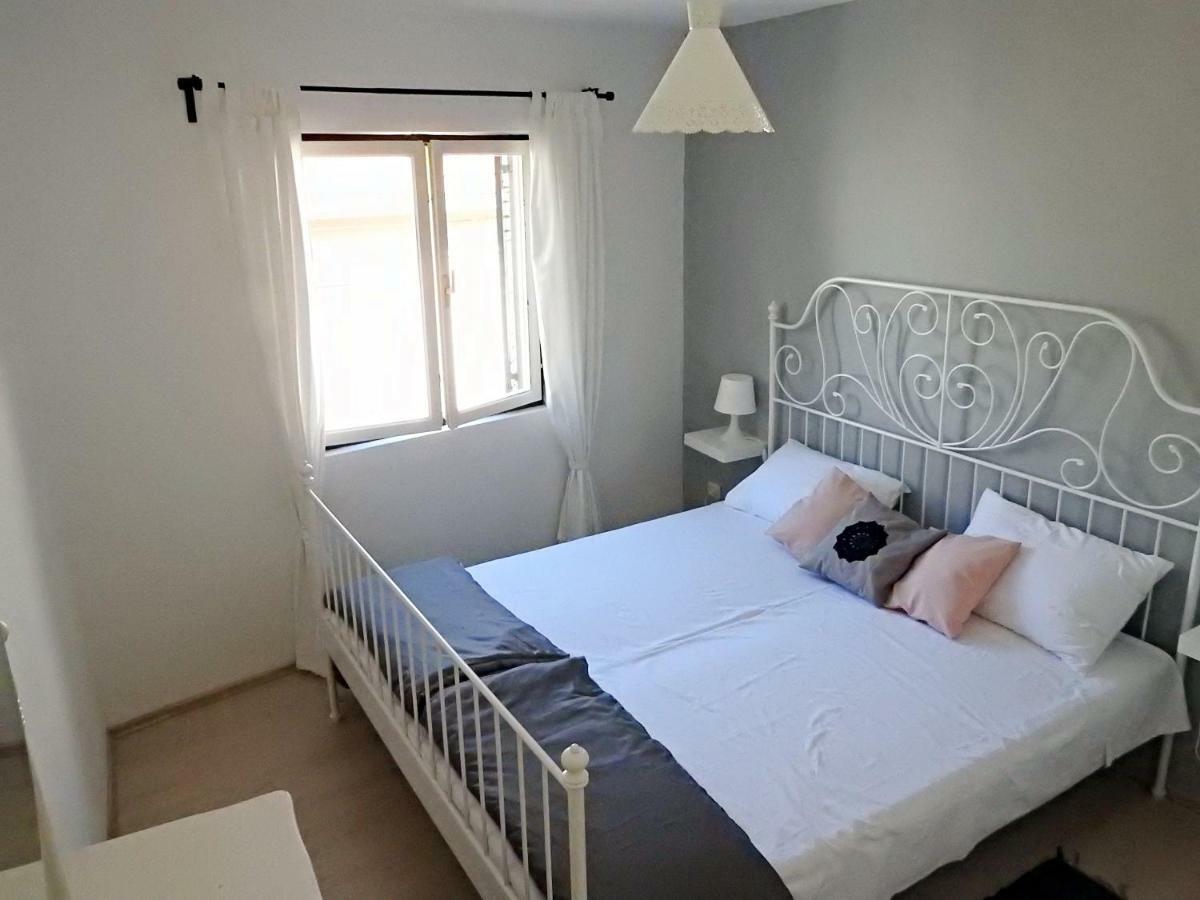Apartment Antonela Slatine Bagian luar foto