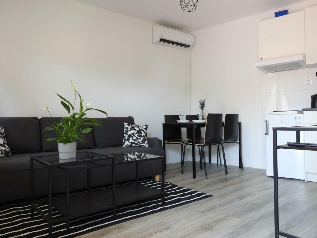 Apartment Antonela Slatine Bagian luar foto