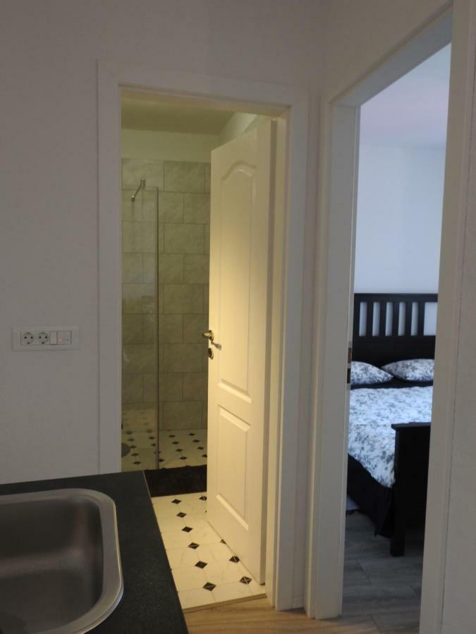 Apartment Antonela Slatine Bagian luar foto